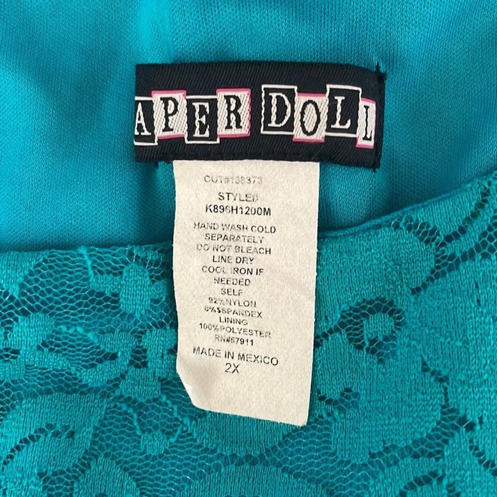 Women’s Paper Doll teal lace overlay dress 2X - Picture 3 of 3
